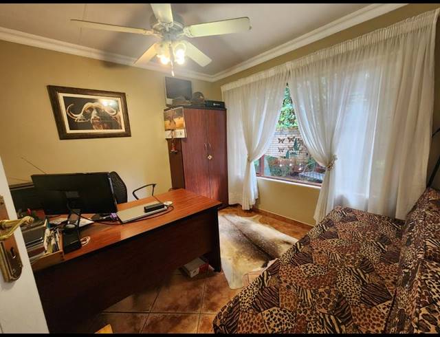 3 BEDROOM HOUSE FOR SALE IN GREEN ACRES ESTATE